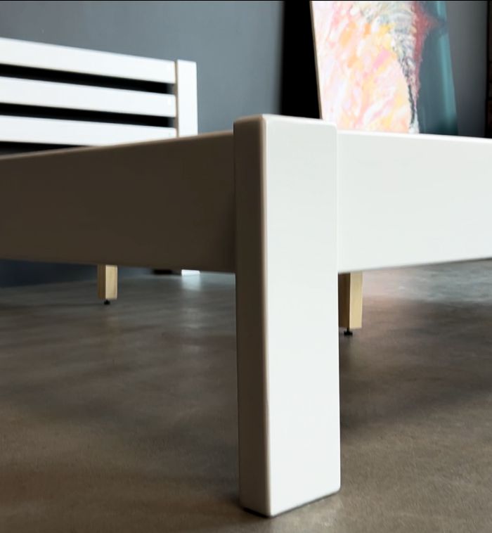 Двуспальная кровать Mebigrand Колумбия 140х200 см Белый (DMBG-2714)