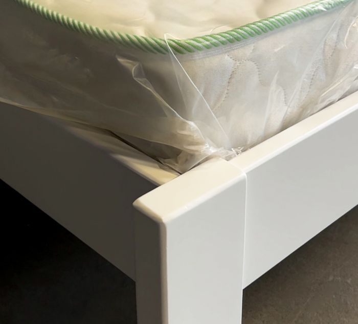 Двуспальная кровать Mebigrand Колумбия 140х200 см Белый (DMBG-2714)