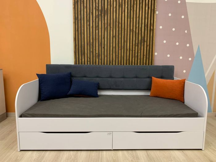 Детская полуторная кровать LION Л-7 с ящиками и ламелями Лили-95 120x200 см Розовый (LION-044252)